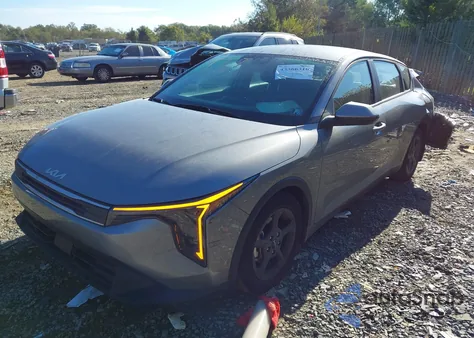 2025 Kia K4 Lxs from USA, damaged, VIN 3KPFT4DEXSE088239